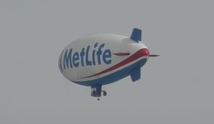 See the MetLife Blimp as it was live over Orlando (amazing) 
